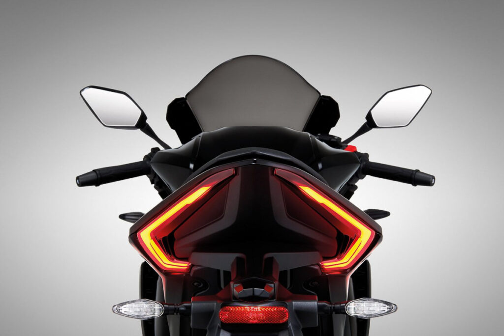 GPX Demon GR200 - Aggressive entry-level motorcycle