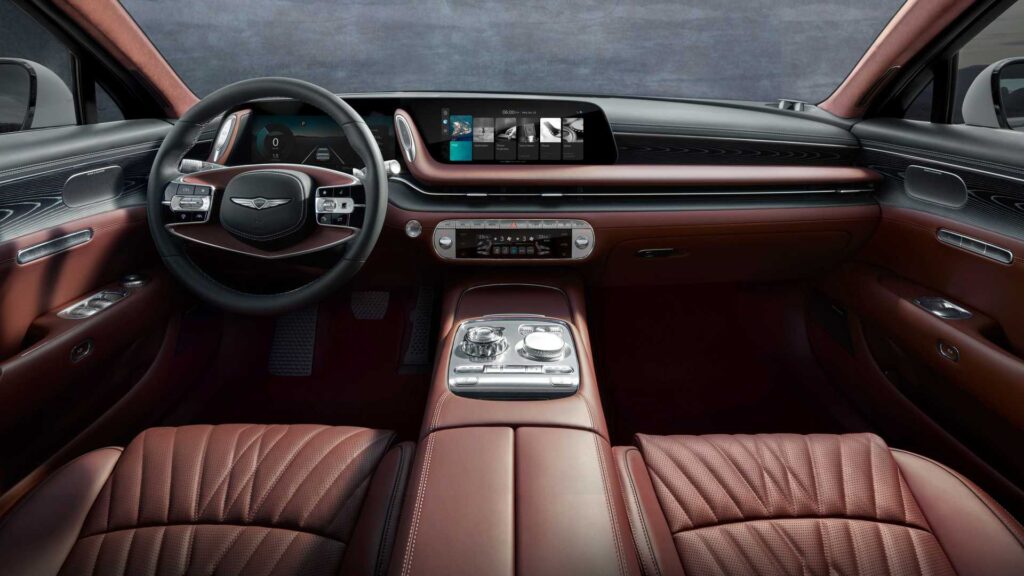 Genesis G90 fully unveils and its New technologies