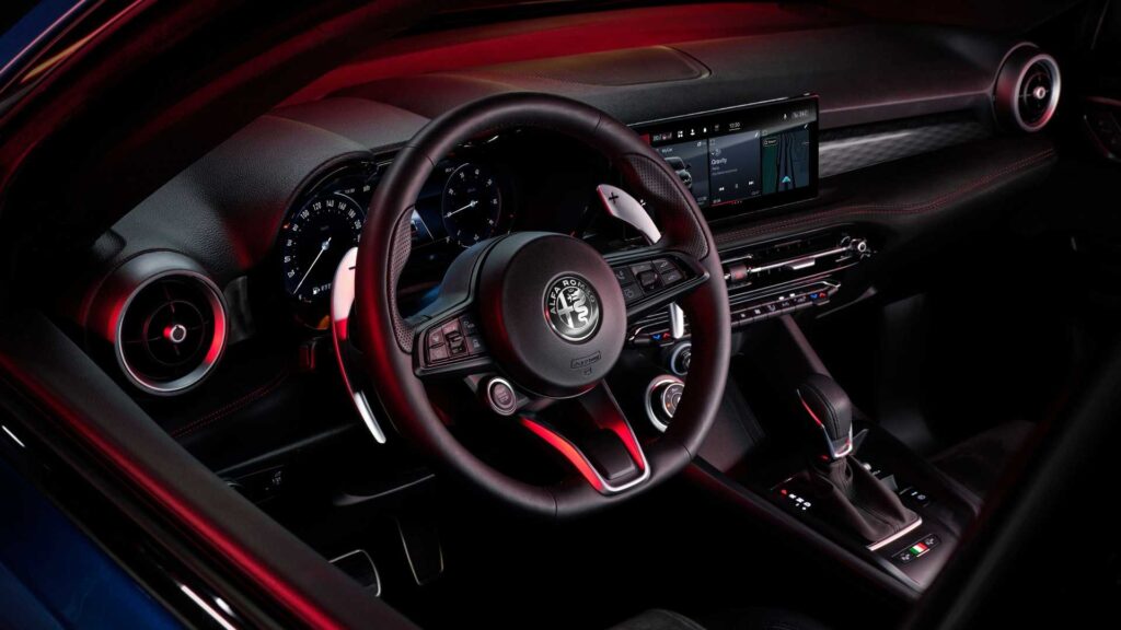 New Alfa Romeo Tonale 2022: Stylish compact crossover Unveiled