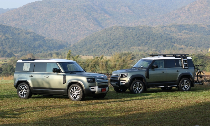 Land Rover Defender P400e